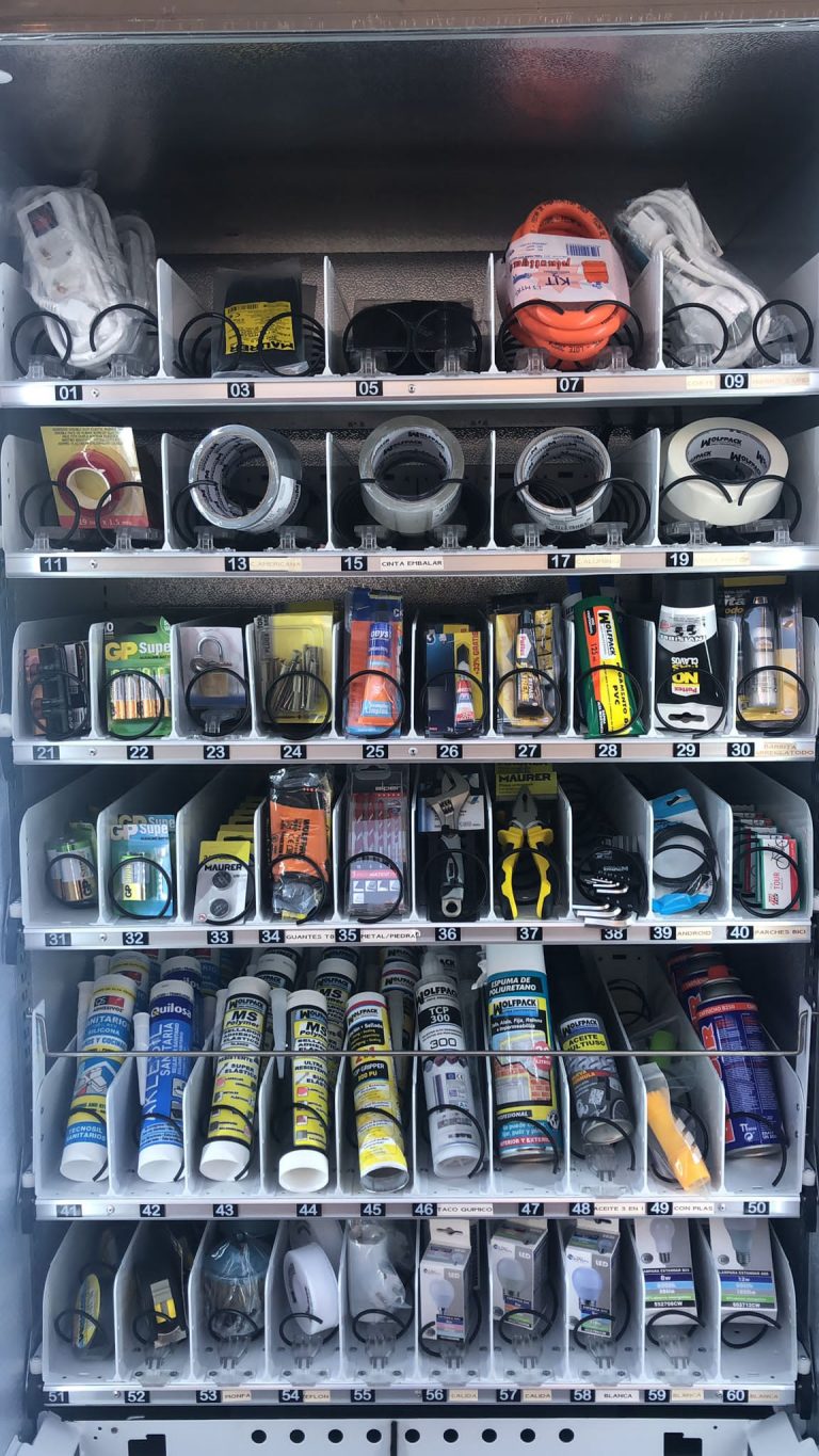 FOTO 5 VENDING 768x1365